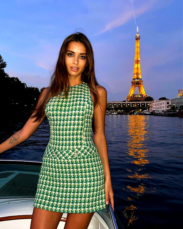 lizakovalenkoo instagram image archive image