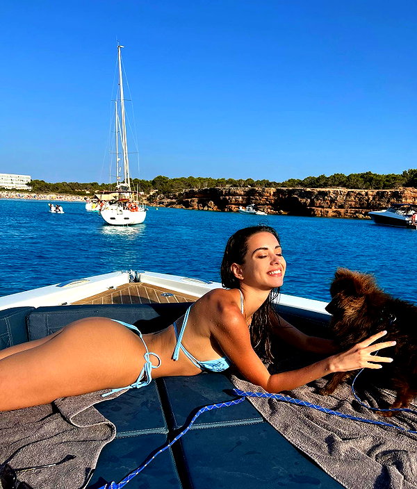 lizakovalenkoo instagram image archive image