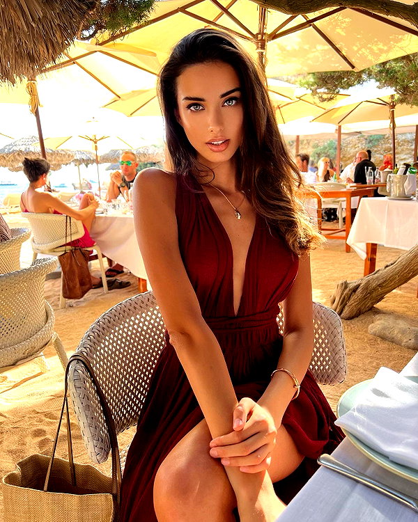 lizakovalenkoo instagram image archive image