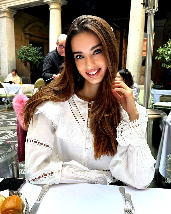lizakovalenkoo instagram image archive image