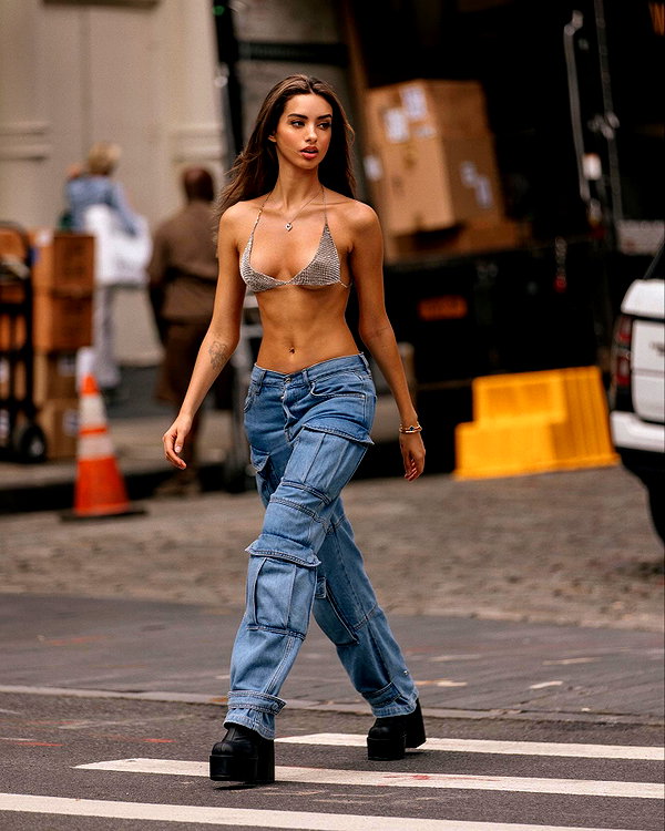 lizakovalenkoo instagram image archive image