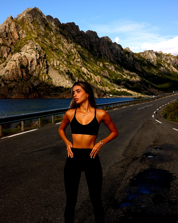 lizakovalenkoo instagram image archive image
