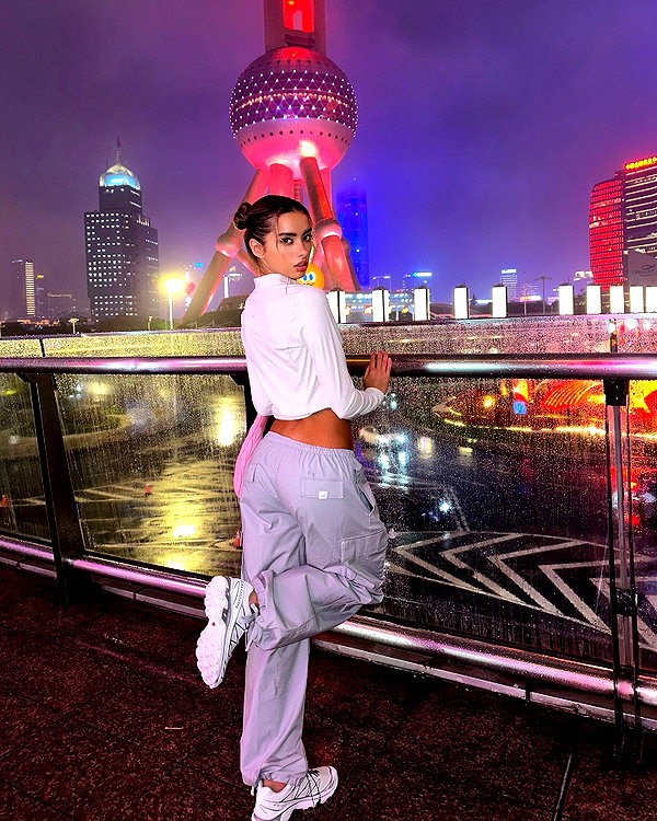 lizakovalenkoo instagram image archive image