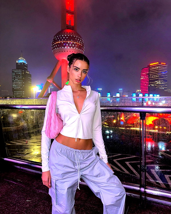 lizakovalenkoo instagram image archive image