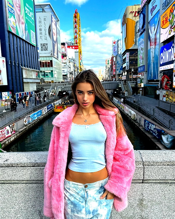 lizakovalenkoo instagram image archive image