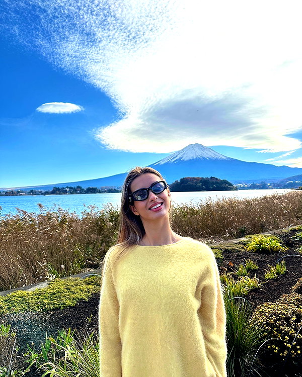 lizakovalenkoo instagram image archive image