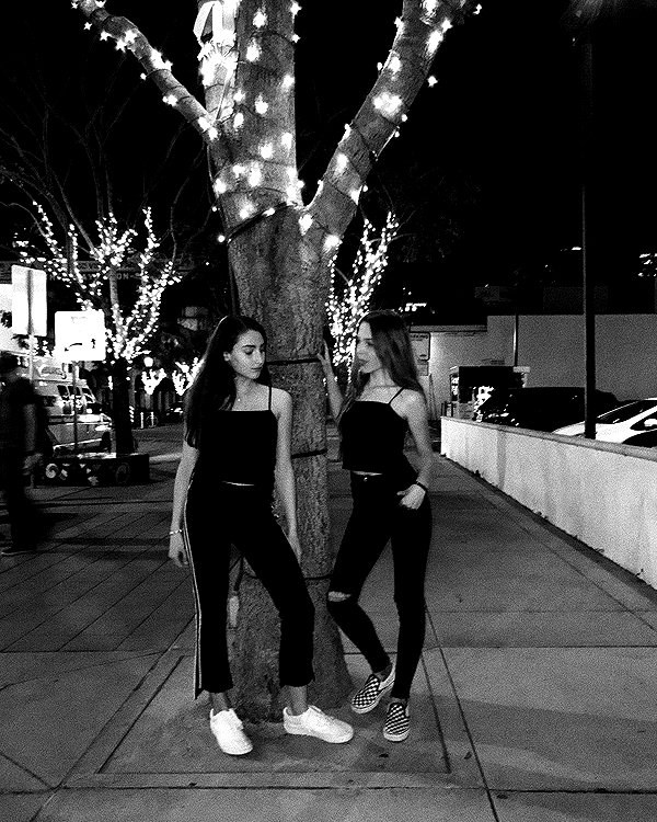 lizrrossi instagram image archive image