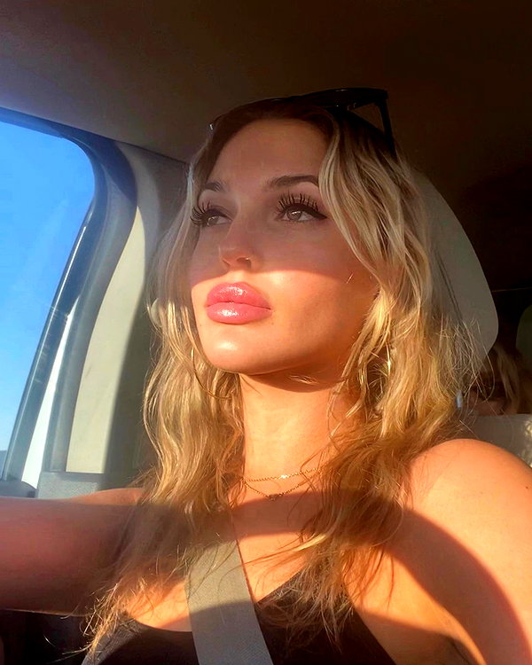 lizrrossi instagram image archive image