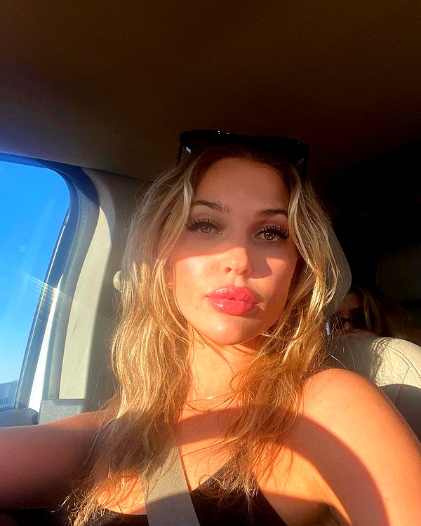 lizrrossi instagram image archive image