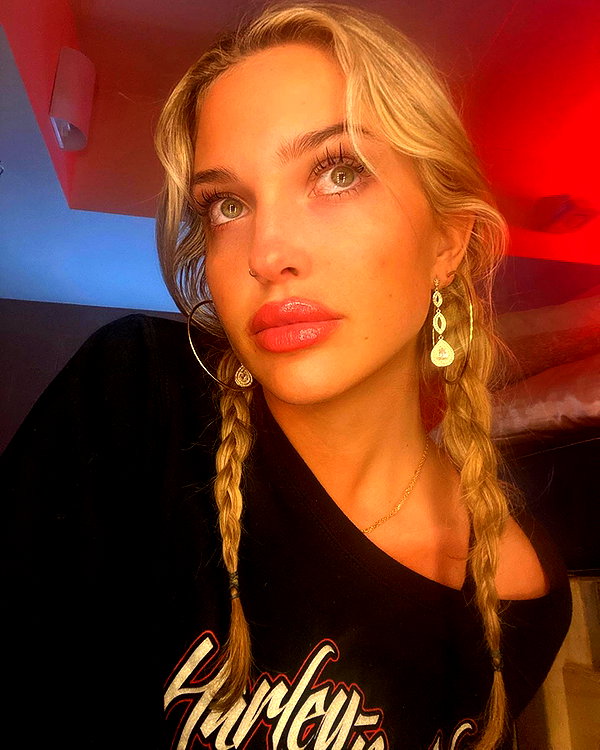 lizrrossi instagram image archive image