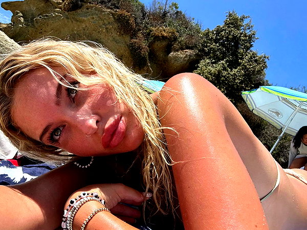 lizrrossi instagram image archive image