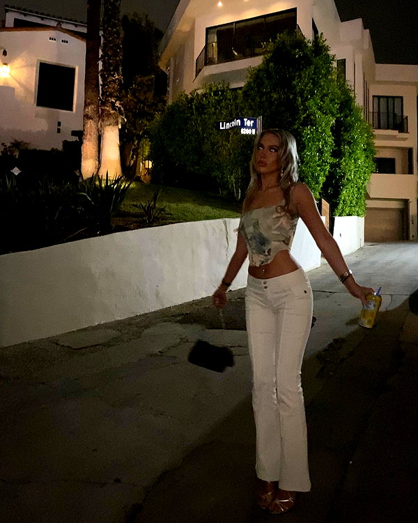 lizrrossi instagram image archive image