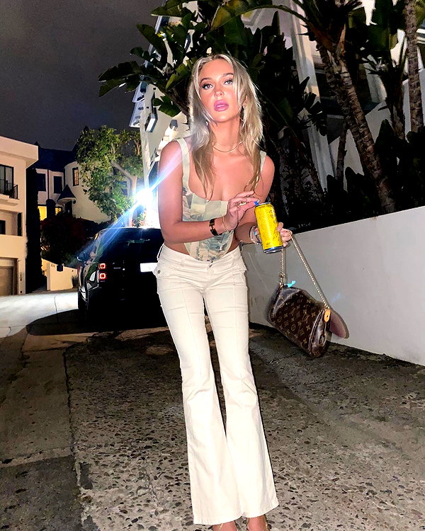 lizrrossi instagram image archive image