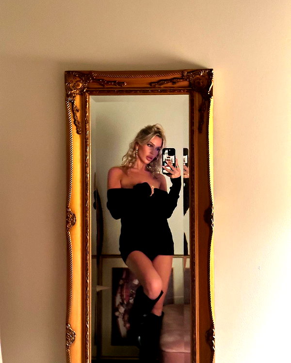 lizrrossi instagram image archive image