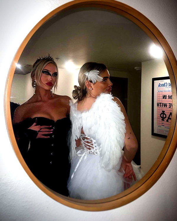 lizrrossi instagram image archive image