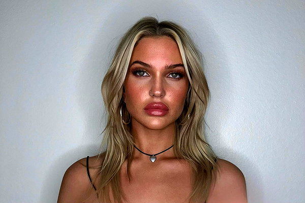 lizrrossi instagram image archive image