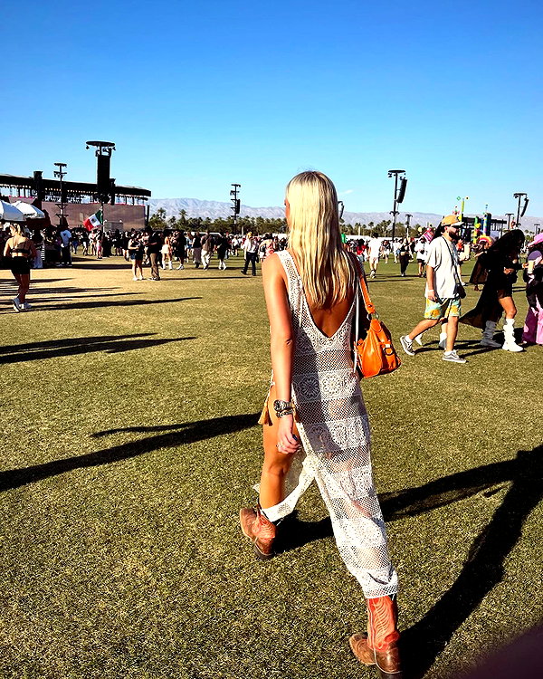 lizrrossi instagram image archive image