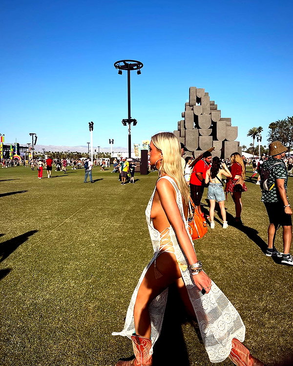 lizrrossi instagram image archive image