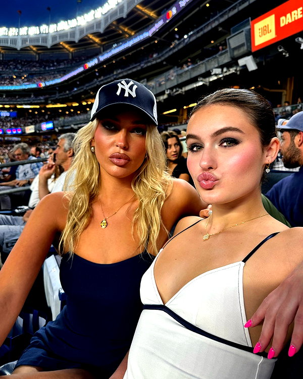 lizrrossi instagram image archive image