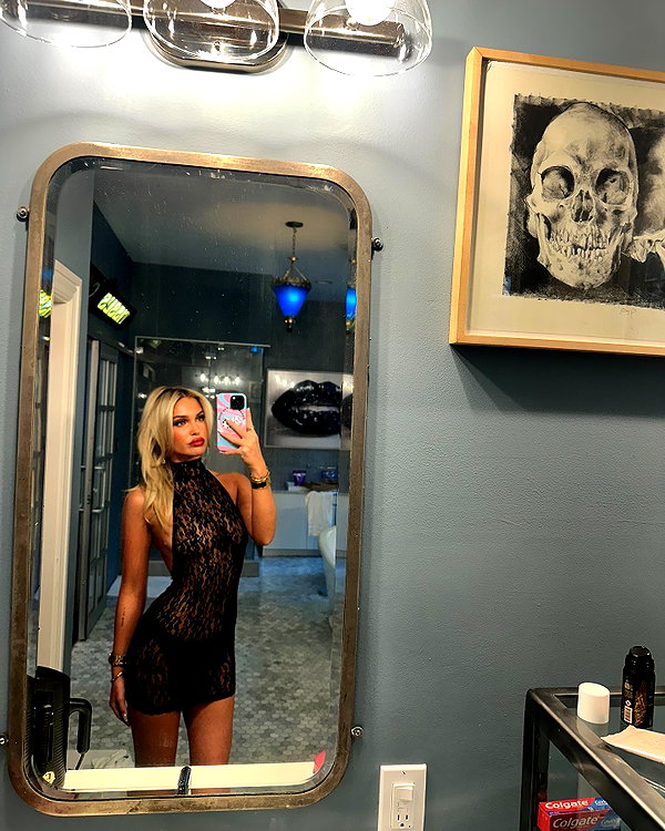 lizrrossi instagram image archive image
