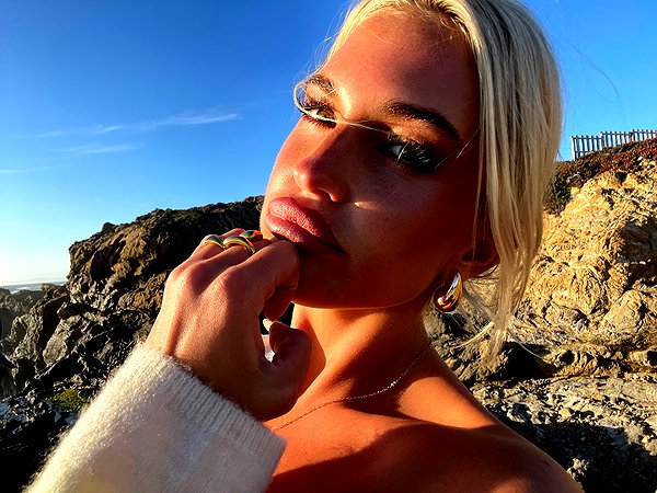 lizrrossi instagram image archive image