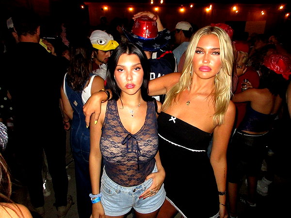 lizrrossi instagram image archive image