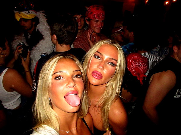 lizrrossi instagram image archive image