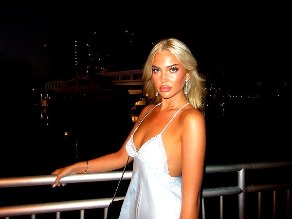 lizrrossi instagram image archive image