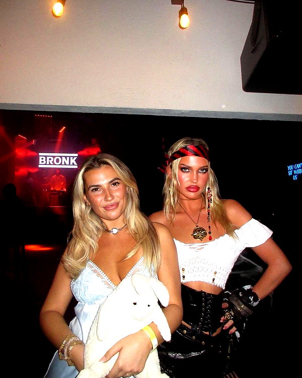 lizrrossi instagram image archive image