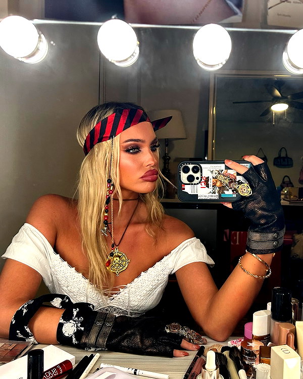lizrrossi instagram image archive image