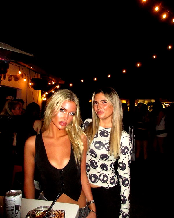 lizrrossi instagram image archive image