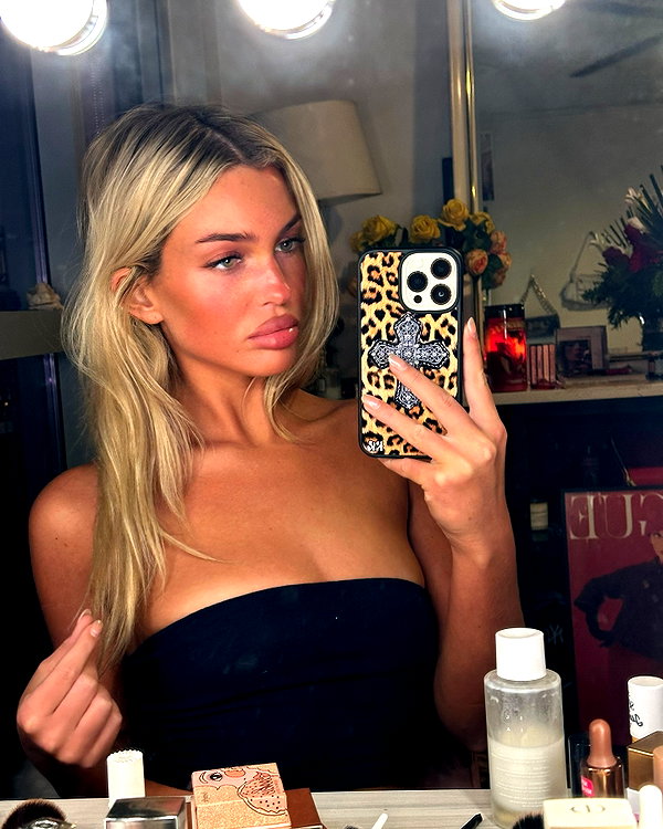 lizrrossi instagram image archive image