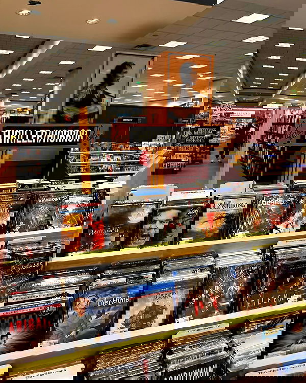 llilbby llilbby archive image