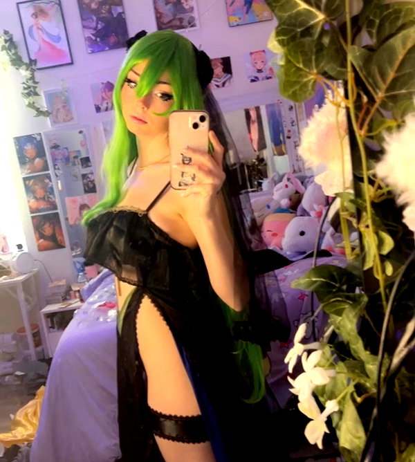 lolyomie instagram image archive image