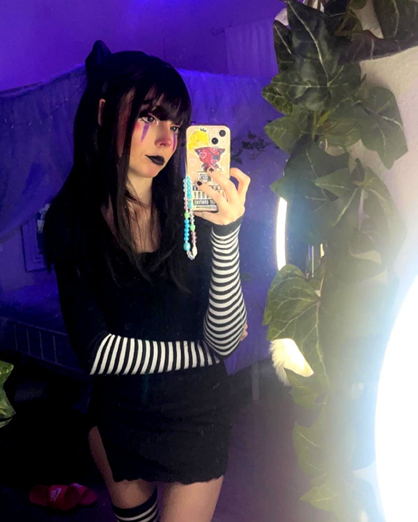 lolyomie instagram image archive image