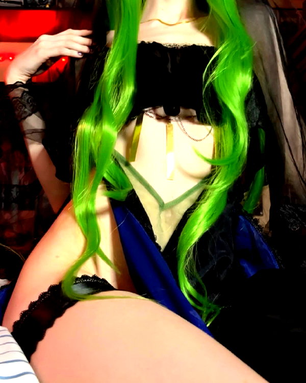 lolyomie instagram image archive image
