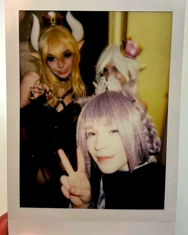 lolyomie instagram image archive image
