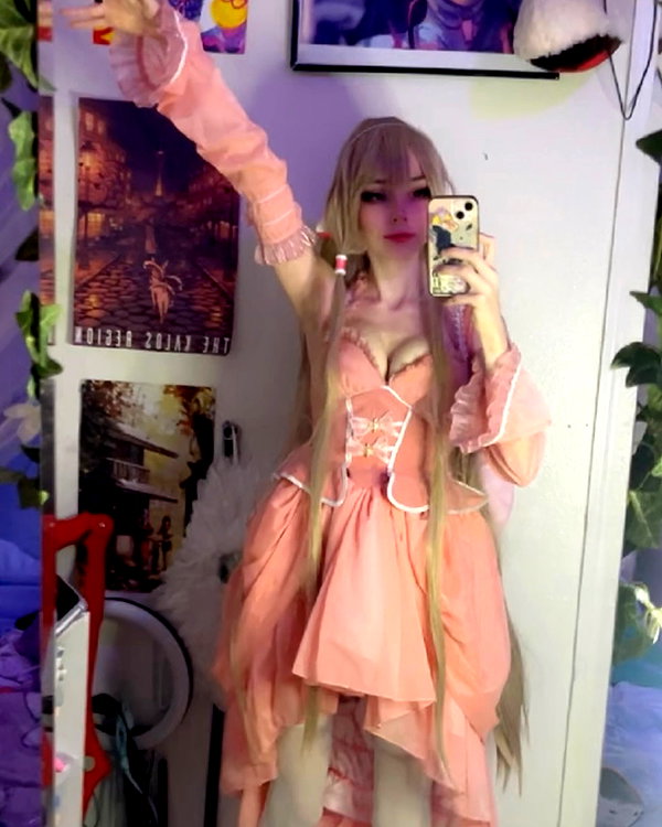 lolyomie instagram image archive image