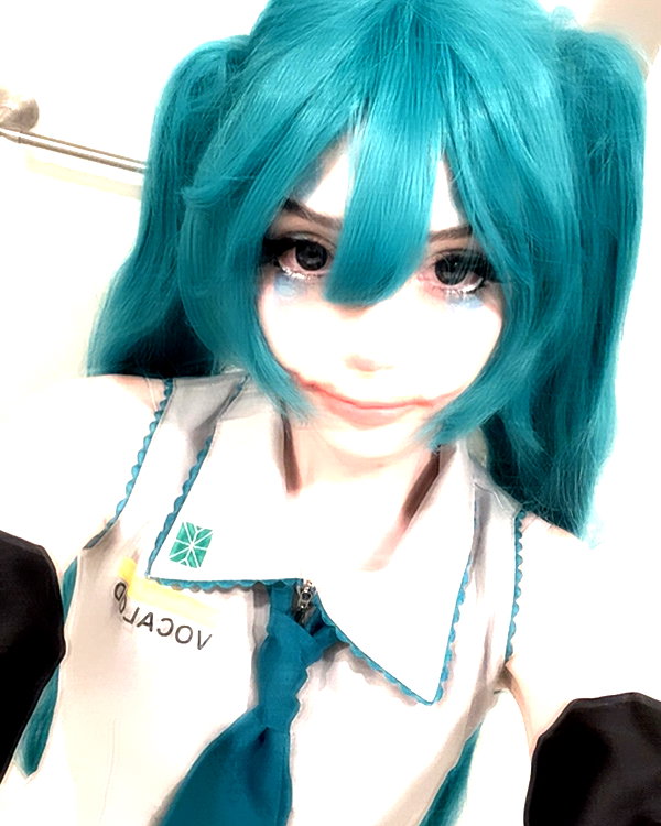 lolyomie instagram image archive image