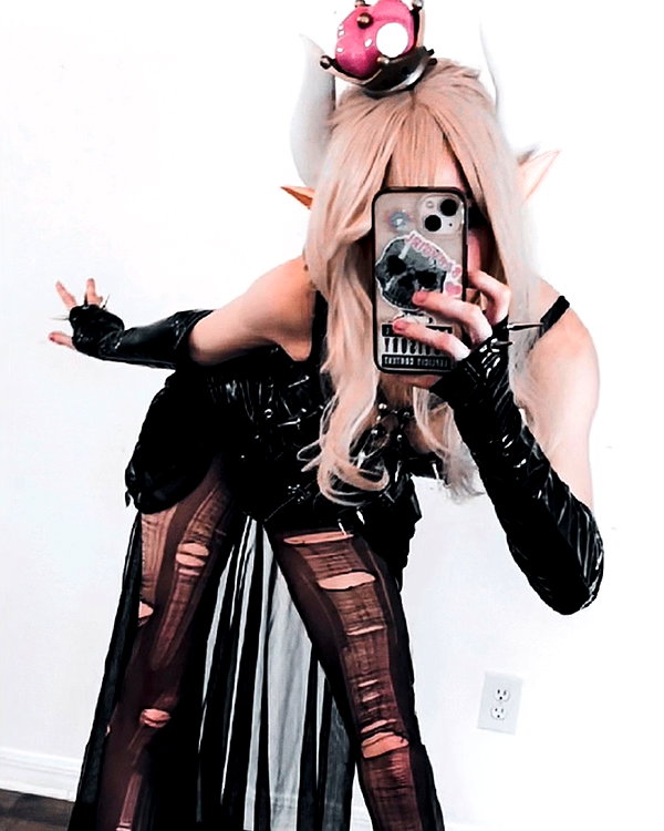 lolyomie instagram image archive image