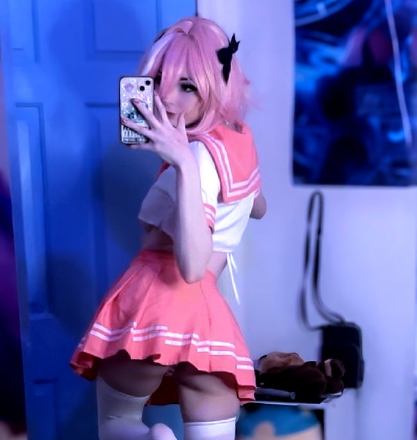 lolyomie instagram image archive image