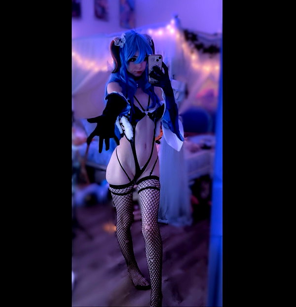 lolyomie instagram image archive image