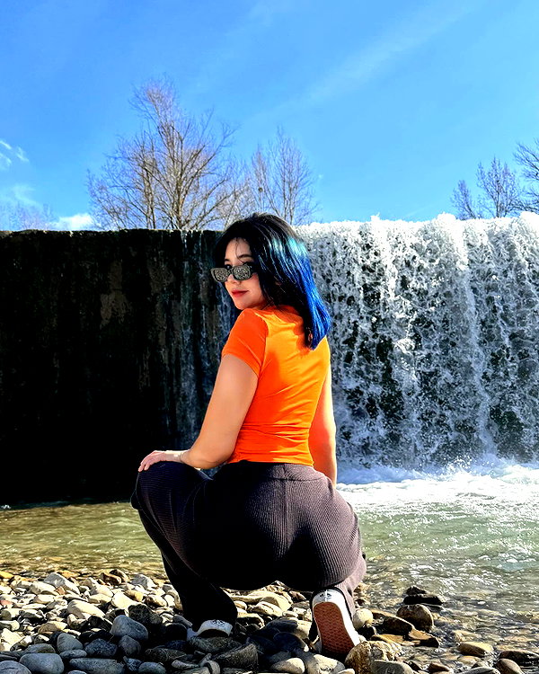 lovingeli1__ instagram image archive image