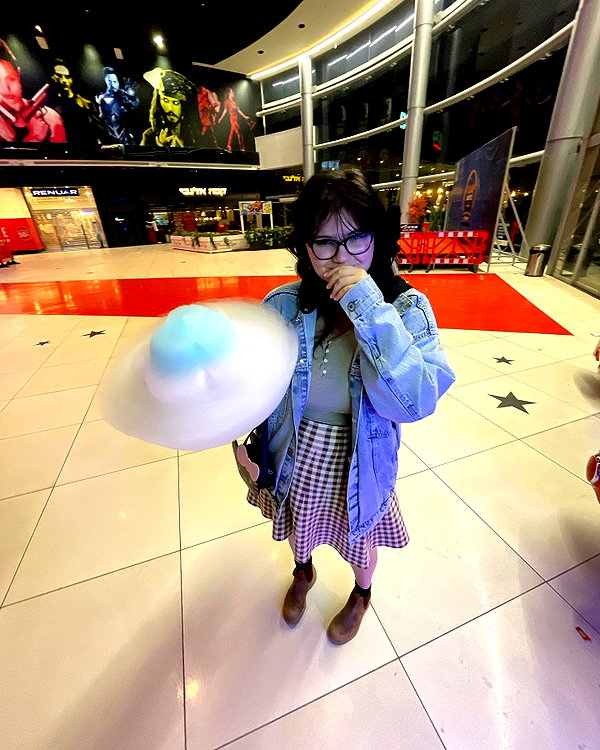 luna.havri instagram image archive image