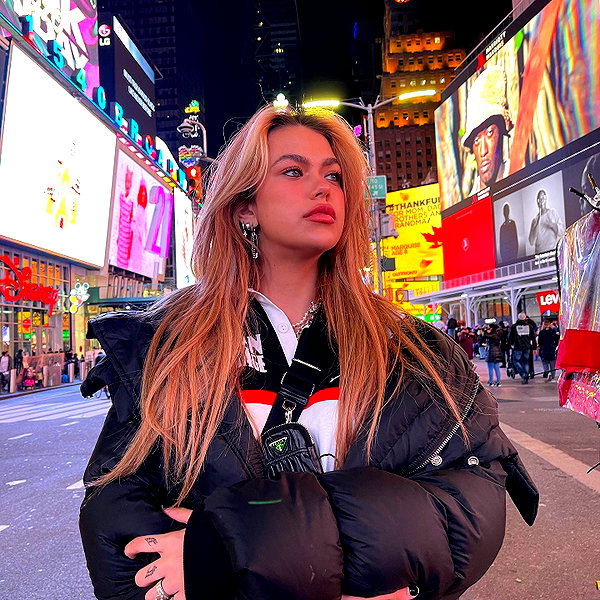 luvstruck instagram image archive image