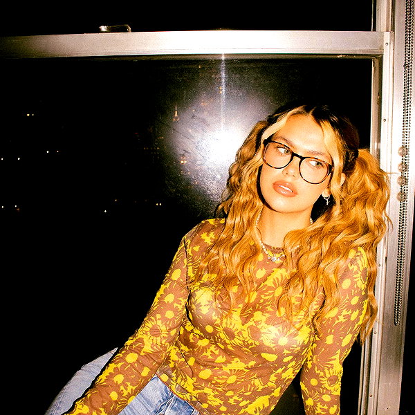 luvstruck instagram image archive image