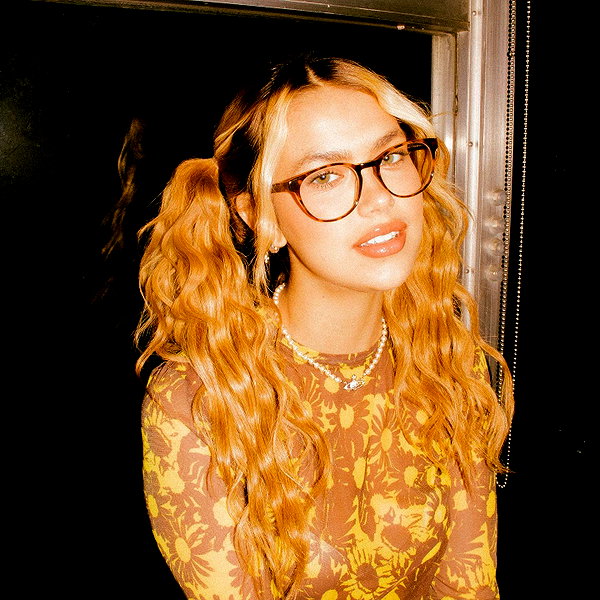 luvstruck instagram image archive image
