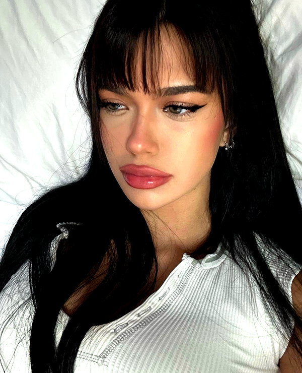 luvstruck instagram image archive image