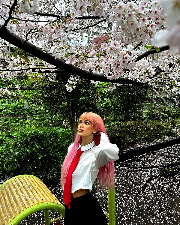 luvstruck instagram image archive image