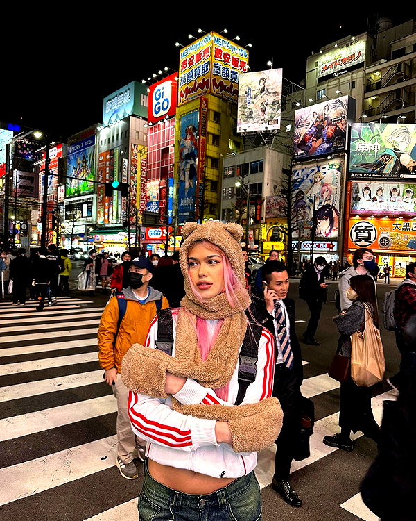luvstruck instagram image archive image